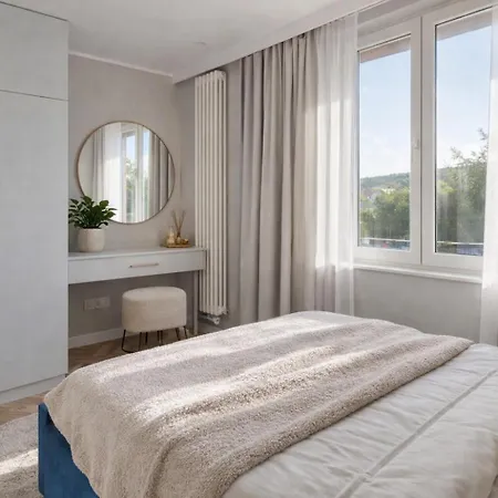 Centrum Przy Plazy By Z Parkingiem I Ogrodem Apartment Sopot