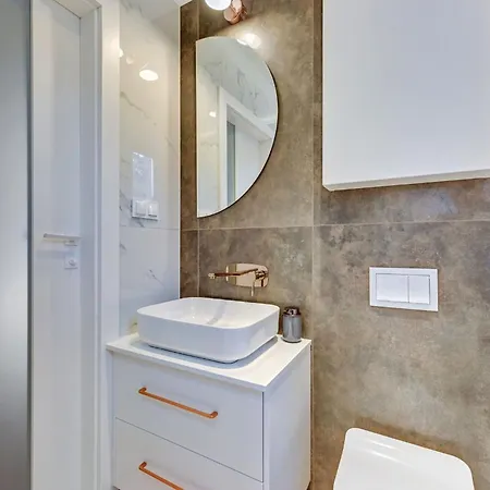 Apartment Centrum Przy Plazy By Z Parkingiem I Ogrodem Sopot